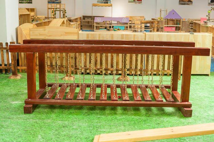 幼儿园儿童荡桥 户外中型玩具平衡独木桥