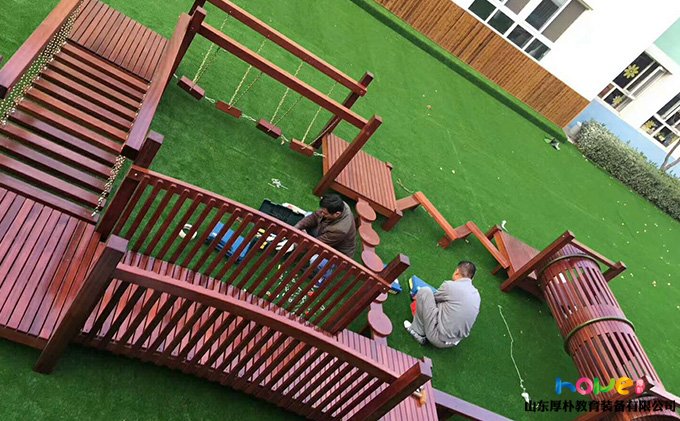 幼儿园户外玩具案例——江西五小幼儿园户外攀爬