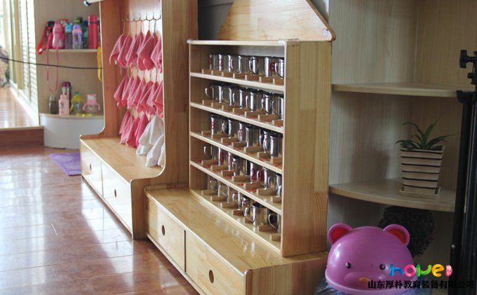 山东厚朴木质系列产品，幼儿园内的极简主义！