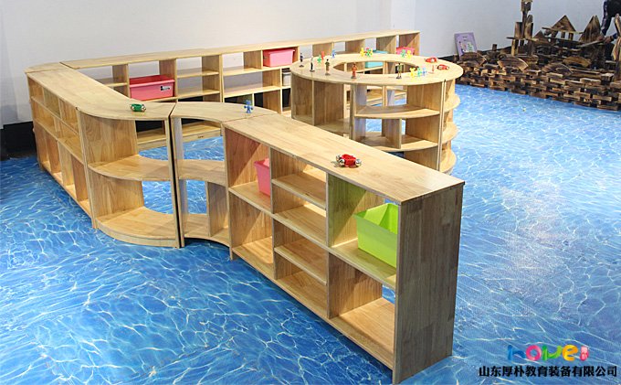 如何轻松打造一个缤纷的幼儿园教室？