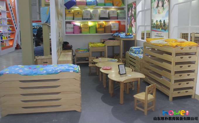 幼儿园木质家具，如此火爆的原因有哪些？