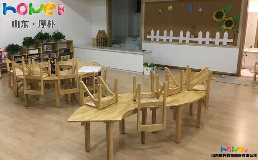 幼儿园桌椅什么牌子好？