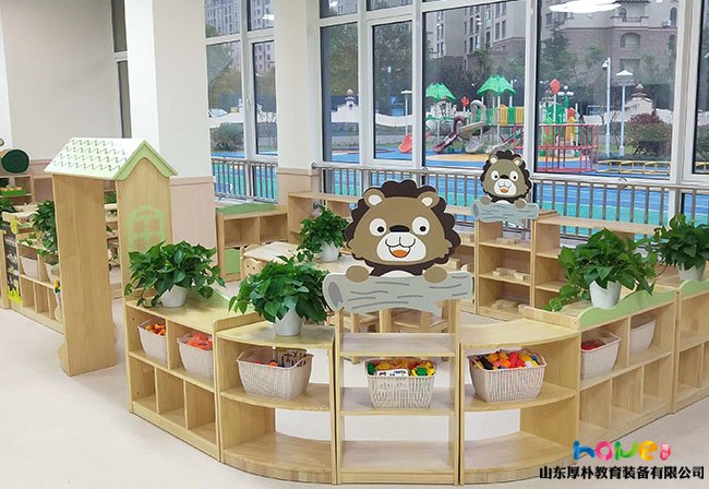 幼儿园活动室配备家具及设备有哪些