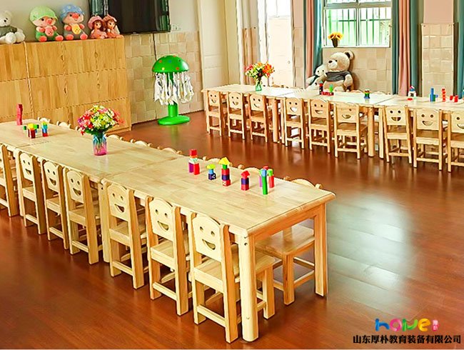 幼儿园6张桌子如何摆放布置