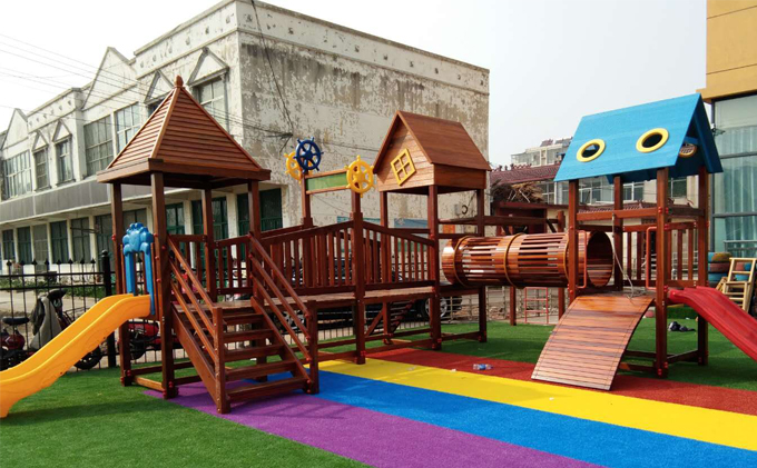 临沂高新区幼儿园大型滑梯实拍 山东厚朴案例
